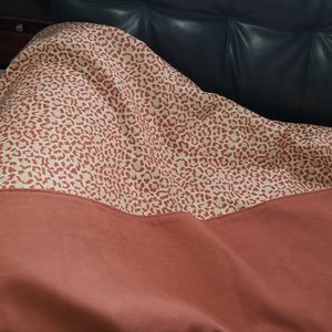 COVERLET THROW - LAVISH HOME